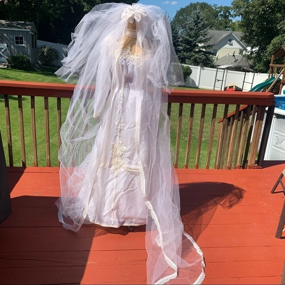 Bridal Vintage 1970s high neck long sleeve wedding dress & veils small - Picture 11 of 17